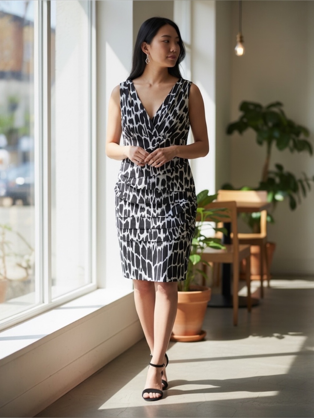 Intermission V-Neck Black & White Print Ruched Midi Dress Size 8